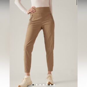 Athleta Trekkie North Jogger